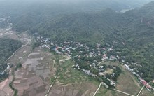 ホアビン省ナフォン村ニョット集落における観光開発