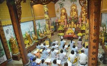 Lễ Thượng Nguyên tại chùa Phật Tích, CHDCND Lào