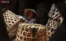 200-летняя ремесленная деревня по плетению изделий из бамбука и ротанга в уезде Кучи 