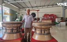 Nghệ nhân Ưu tú Nguyễn Bá Châu giữ nghề đúc đồng xứ Thanh