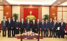 Nguyên Phu Trong reçoit le secrétaire du PCC du Yunnan