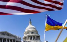 Палата представителей США одобрила пакет помощи Украине на $61 млрд.