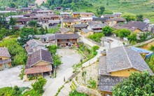 Comunidades étnicas en la meseta Dong Van progresan con desarrollo del turismo