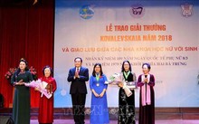 여성 과학자 응우옌 티 란 (Nguyễn Thị Lan) 교수, 2018 년 코발레프스카야상 수상