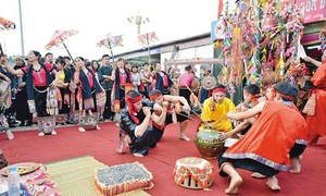 Lễ Xăng Khan của dân tộc Thái ở tỉnh Nghệ An