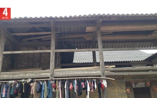 Rumah Trinh Tuong yang Dibuat dari Tanah dari Warga Etnis Hmong di Kabupaten Si Macai, Provinsi Lao Cai