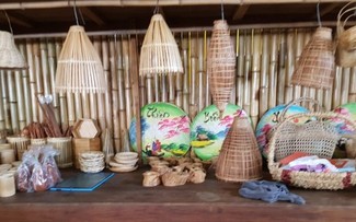 Kecamatan Phu Tan, Provinsi Soc Trang Melestarikan Kerajinan Merajut yang Dikaitkan dengan Pengembangan Pariwisata