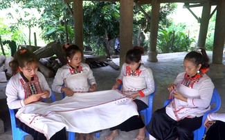 Belleza cultural de la etnia Mang en Lai Chau