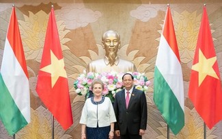 Vietnam y Hungría abogan por implementar con mayor eficiencia los acuerdos firmados