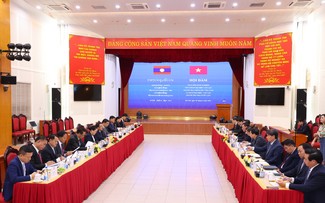 Vietnam y Laos intercambian experiencias en materia de inspección