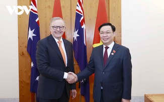 Líder parlamentario de Vietnam se reúne con el primer ministro australiano 