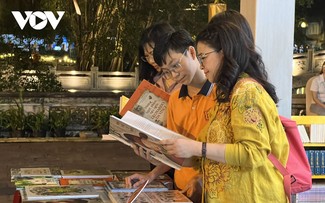 Inauguran en Hanói III Día del Libro y de la cultura de Lectura de Vietnam
