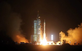  China lanza nave espacial Shenzhou-18 con tres tripulantes
