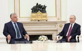Rusia plantea a Hungría su opinión sobre una posible solución pacífica para Ucrania