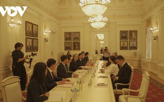 越南最高人民法院代表团对俄罗斯进行工作访问