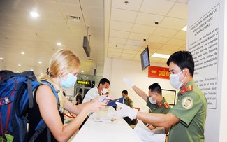 Faciliter les entrées, les sorties et les transits des étrangers au Vietnam
