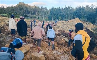 Plus de 2000 personnes ensevelies dans un glissement de terrain en Papouasie-Nouvelle-Guinée