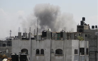 Israeli forces press Gaza offensive from north and south