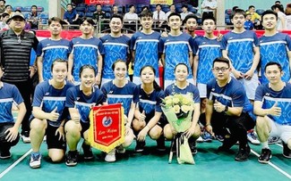 132 Sportler nehmen am nationalen Badmintonturnier 2023 teil