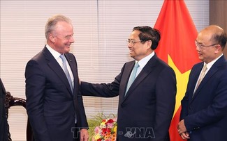 Premierminister Pham Minh Chinh empfängt Vertreter einiger führenden US-Unternehmen