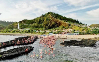 Mehr als 600 Sportler aus 10 Ländern nehmen an Seeüberquerung auf Ly Son teil
