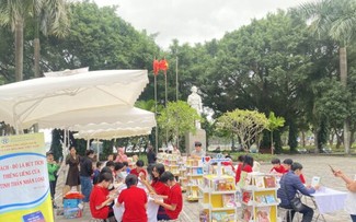 Hanoi bietet mobile Bibliotheken 2024 an