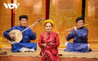 Traditional music show in Hanoi Old Quarter enthralls audiences