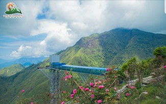 Tourismusgebiet Rong May-Glasbrücke, ein attraktives Ziel in der Provinz Lai Chau