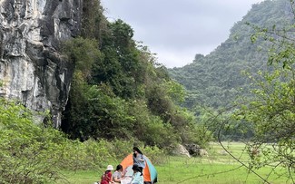 Bauern im Dorf Lien Minh beschäftigen sich mit Gemeindetourismus