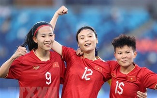 ASIAD 19: Die vietnamesische Frauenfußballmannschaft gewinn gegen Nepal