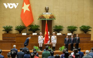 Spitzenpolitiker der Länder schicken Glückwunschbriefe an Staatspräsident und Parlamentspräsident Vietnams
