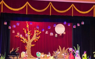  “Story of the Full-Moon”, a musical for children