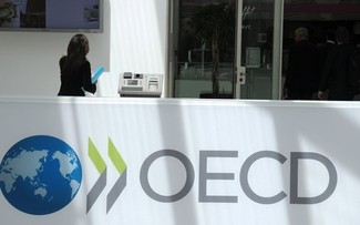 OECD warns of pervasive global economic slowdown