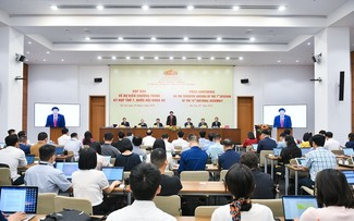 Conférence de presse sur la septième session de la quinzième législature