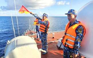 Vietnamese, Thai navy conduct joint patrol