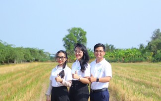 ECO-HOUSE – Proyek Kaum Mahasiswa untuk Mendukung Kaum Tani Lakukan Pertanian Bersih