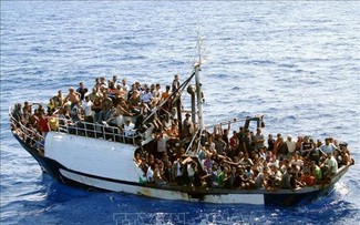 移民ら8000人超死亡・不明　アフリカから欧州へ、海や砂漠