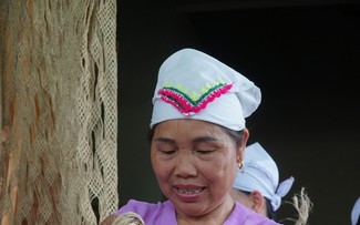 Stinging nettle hammocks, typical product of the Tho ethnic group