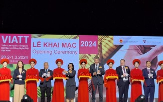 Vietnam International Trade Fair for Apparel opens in HCMC