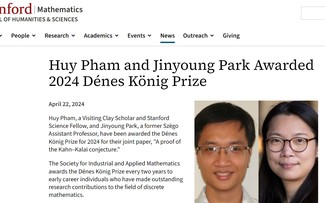 Vietnamese mathematician wins international award for discrete mathematics
