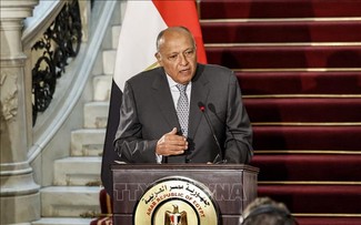 Intern'l aid to Gaza stuck on Egyptian border; ICC chief prosecutor seeks arrest of Israel’s PM
