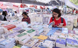 ベトナム書籍と読書文化の日