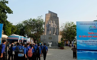 クアンガイ省で「海と島の文化遺産」展示会が開幕