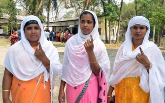 インド総選挙、2回目の投票始まる　与党優位揺るがず