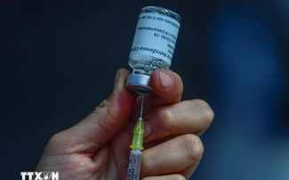 アストラゼネカ社、自社の新型コロナワクチンが血栓を引き起こす可能性があることを認める