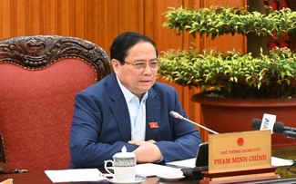 チン首相、インフレ抑制などに関する会議を主催
