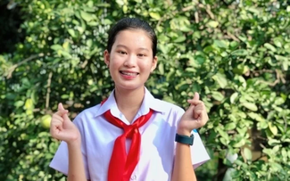唯一获得2023年越南优秀青年提名的中学生邓莎仙