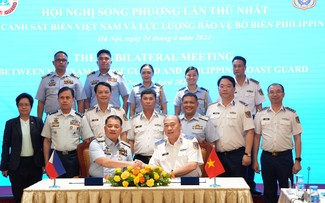 越南海警与菲律宾海岸警卫队举行首次双边会晤
