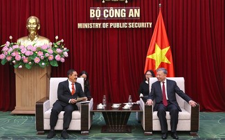 促进越南与印尼安全合作及预防犯罪工作