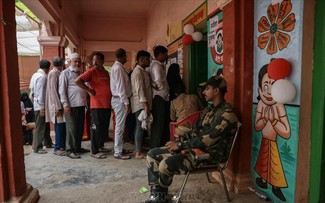 印度成功举行历史性大选